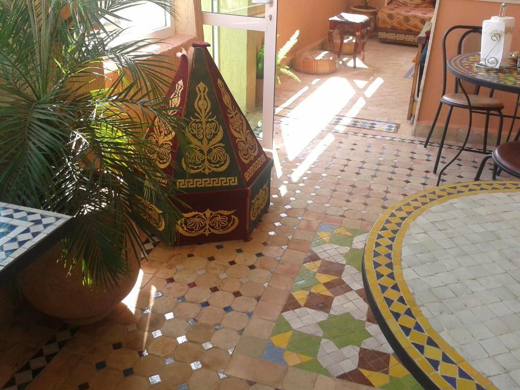 Maison Famille Tazi Couette-café